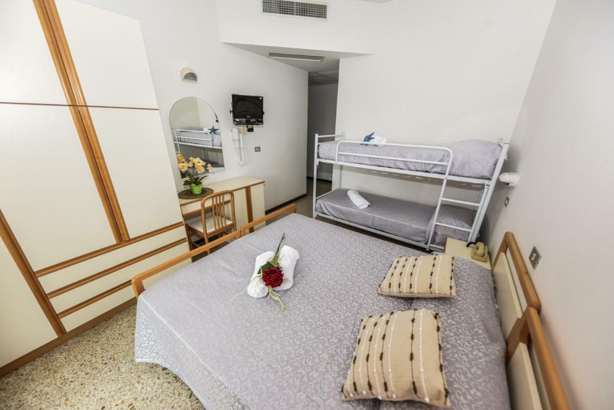 Hotel Caesar 미사노아드리아티코 외부 사진